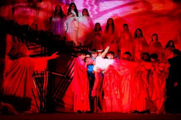 Спектакль «Праздник жизни (Пасха)»