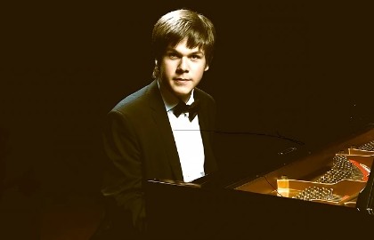 Вечер в Коломенском при свечах. Бах, Бетховен, Шопен: мировые шедевры классики