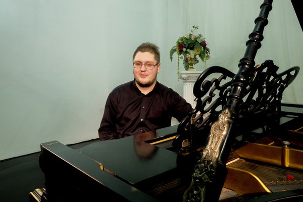 Экскурсия в особняк Шрёдера + концерт «Мистер до-диез минор»