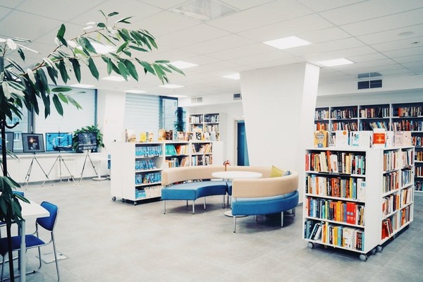 Лекция Дмитрия Мартьянова и Артёма Фуганова «Космос: мифы, карты и первые полёты»