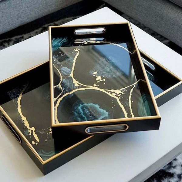 6-12.04 в 16.00 и в 18.30 Мастер-классы по работе с эпоксидной смолой.