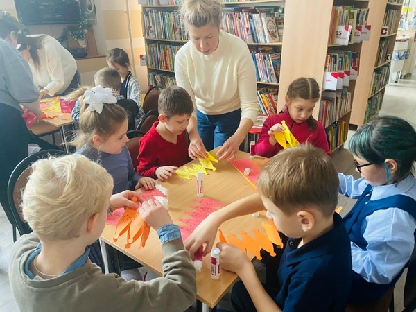 «Космические приключения»: мастер-класс по созданию закладки