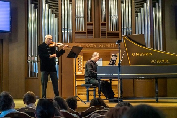 Концерт Алексея Лундина и Юрия Мартынова