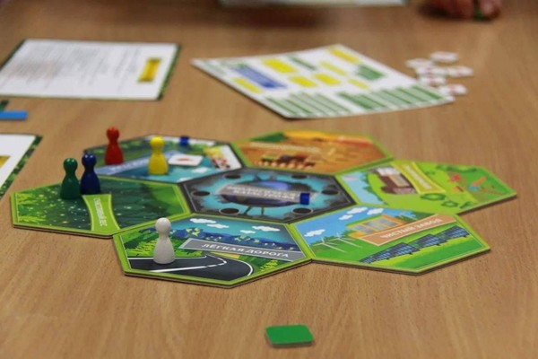 Настольная экологическая игра «Хранители Земли»