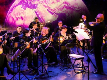 Звездам навстречу