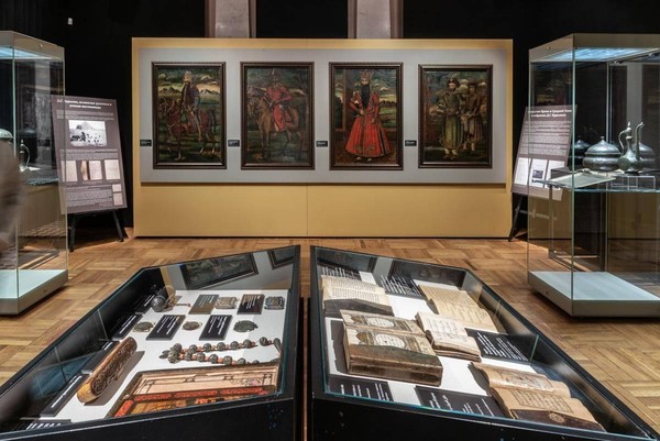 Экскурсия по выставке «Искусство в русской глубинке: восточная коллекция Дмитрия Бурылина»