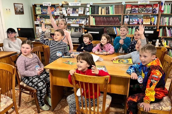 Познавательная игра «Полётам дан отсчёт»