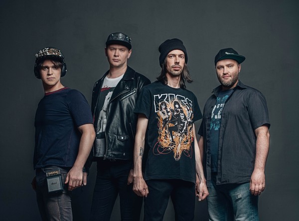 Punk-n-Roll Fest II / Не менее пяти оборотов