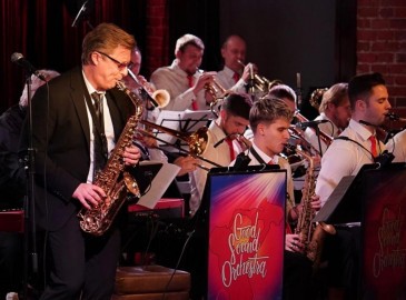 Оркестр Святослава Текучёва: Таис Урумидис и Владислав Косарев