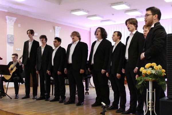 Концерт «На Площади Мира – весна!»