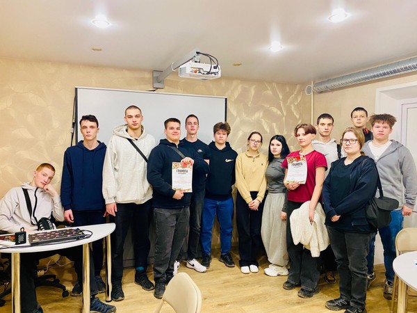 Неделя юношеской книги «Разноцветье России»