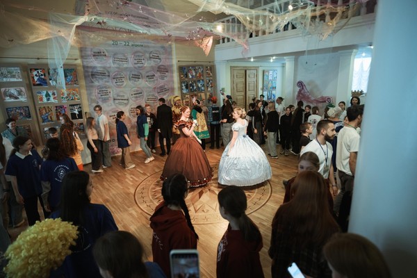 Спектакль «Не покидай» в рамках фестиваля «Дорогою Добра»