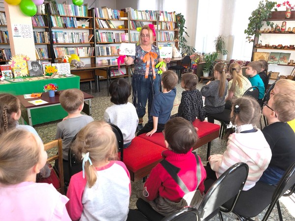 Экологический букварь «Кто летает и поет – с нами рядышком живет»