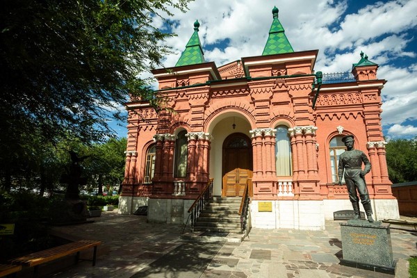 Выставка «Первый маршал»