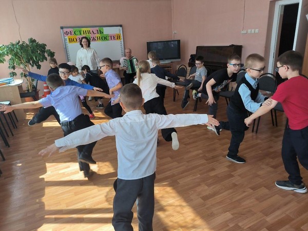 День космонавтики: праздник смелости и звёздных открытий