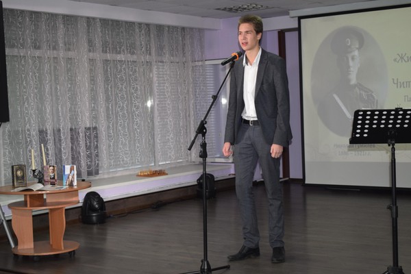 Литературно-музыкальный час «Капитан Серебряного века» к 140-летию поэта Н.С. Гумилева