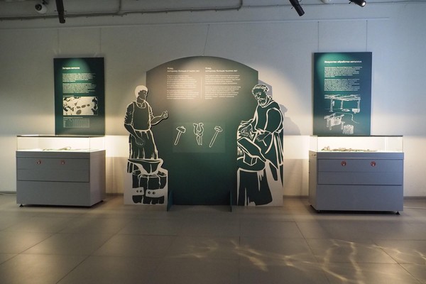 Выставка «Клады – кладезь информации»