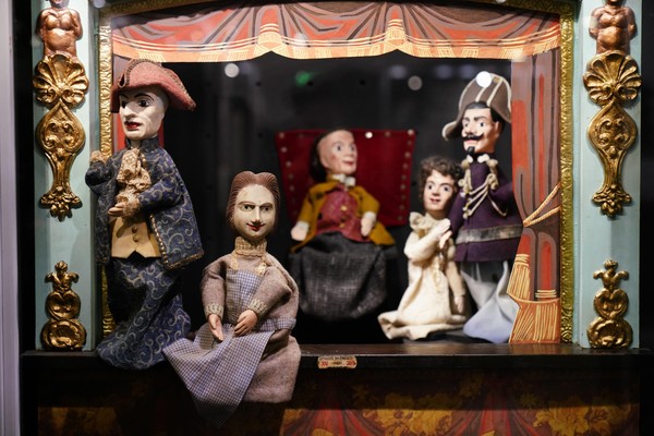 Экскурсия по закулисью