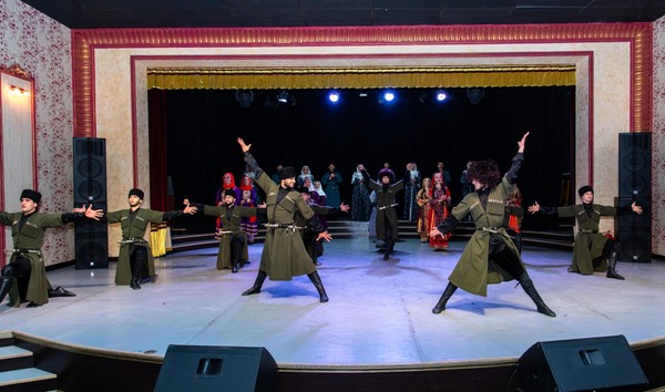 Концерт «Весеннее настроение»