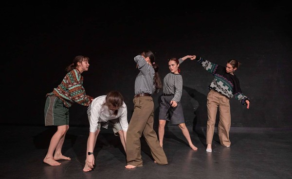 Вечер танцевальной импровизации «Җыен» / «Сбор»