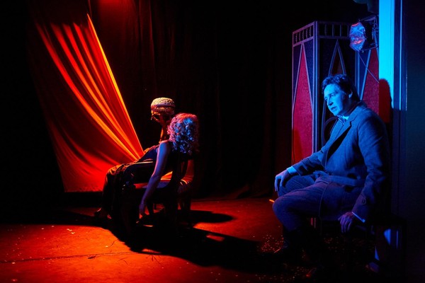 Спектакль «Любовь и смерть Зинаиды Райх»