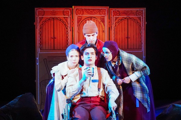 Спектакль «Волшебная книга Василисы»