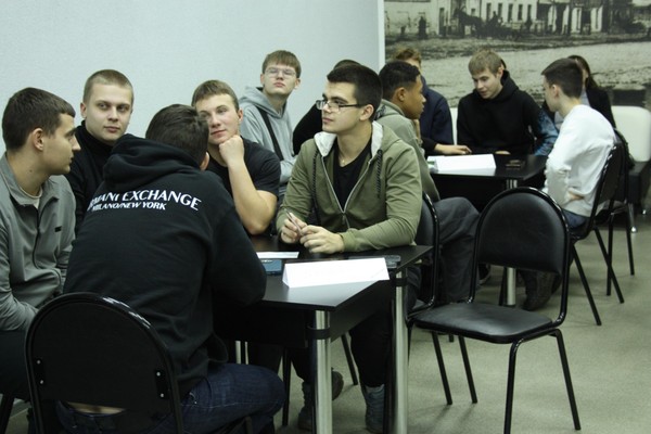 Книжный экспресс «Остановка. Россия»