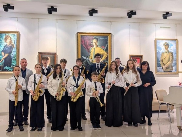 Концерт учащихся духового и ударного отделов «Вдохновение весны»