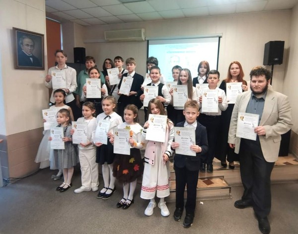 Конкурс чтецов «Тютчевская весна»