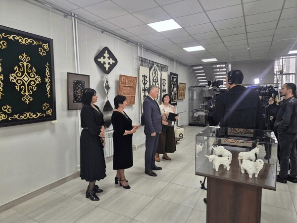 Выставка «Связь времен»