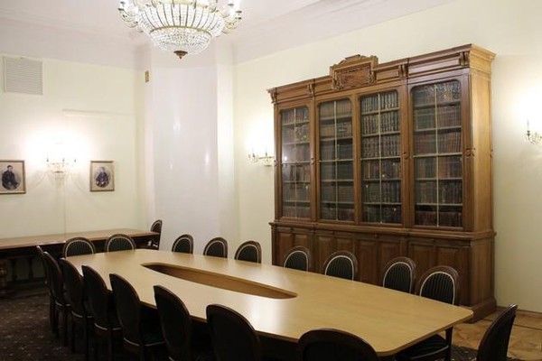 Круглый стол: Многотомное академическое издание «История России»