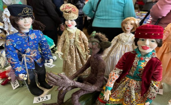 Мастер-класс для жизнелюбов (пенсионеров) по изготовлению игрушек в смешанной технике