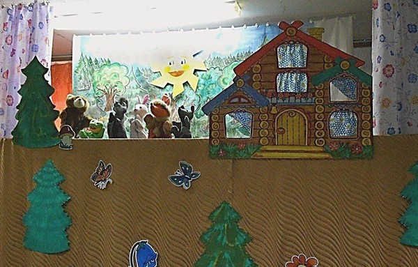 Кукольный спектакль «Северное сияние сказок»