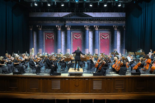 Концерт «Весна звучит»