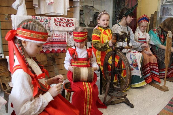 Фольклорный праздник «Жить по мудрости»