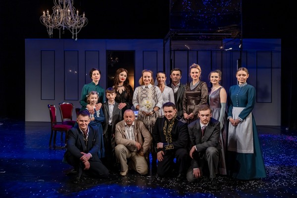 Каренины. Лабиринты памяти