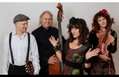 Весна в Париже. Группа «Елисейские поля»