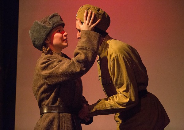 Спектакль «Война, беда, мечта и юность…»