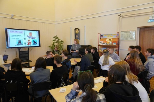 Литературная лекция-пасьянс «Пушкин и его время»