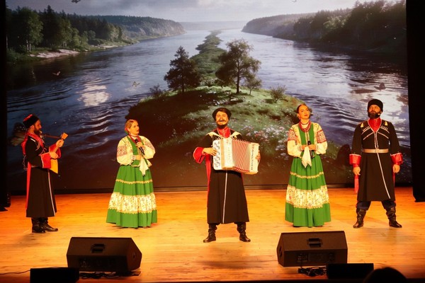 Концерт казачьего ансамбля «Станица православная»