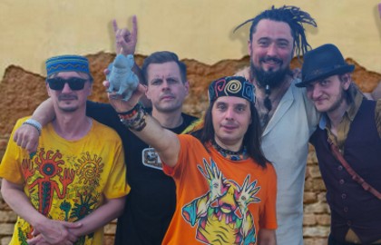 Ростислав Чебыкин и «4𝜋-бэнд»