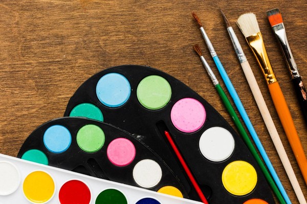 Выставка «Весенняя палитра»