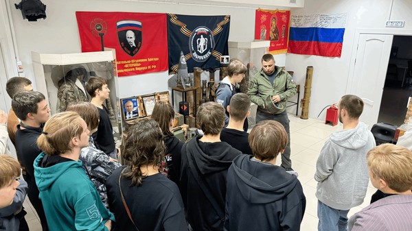 «Встреча с героем»