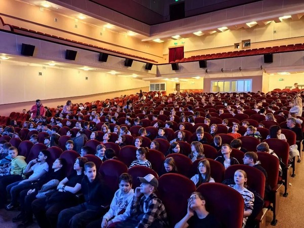 Просмотр фильма «Вий» учащимися 7-х классов