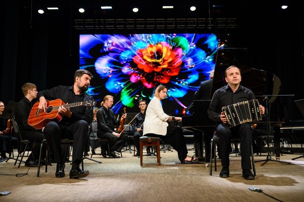 Отчётный концерт ДШИ √18. Часть 2