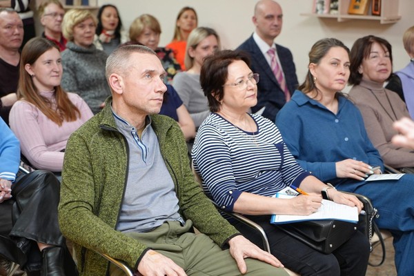 Лекция «Самая избегаемая эмоция»