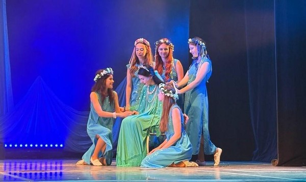 Прием заявок на фестиваль-конкурс любительских и семейных театров «Тульские самоцветы»