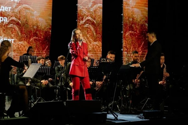 Поём вместе любимые песни