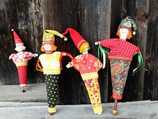 Мастер-класс «Сделаем своего Петрушку: творческое путешествие в историю народной игрушки»