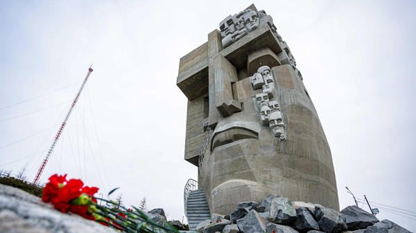 Краеведческое путешествие «Памятники и памятные места Магадана»